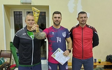 Tomek