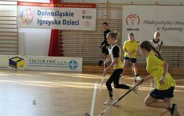Finał wojew&oacute;dzki w unihokeju 6