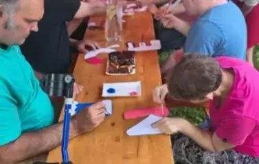 1 (13)