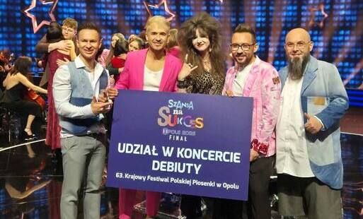 Zdjęcie do Maja Oleśk&oacute;w z Kamiennej G&oacute;ry zwyciężczynią "Szansy na Sukces"