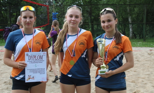 Zdjęcie do Finał Strefy Jeleniog&oacute;rskiej w plażowej piłce siatkowej dziewcząt szk&oacute;ł ponadpodstawowych